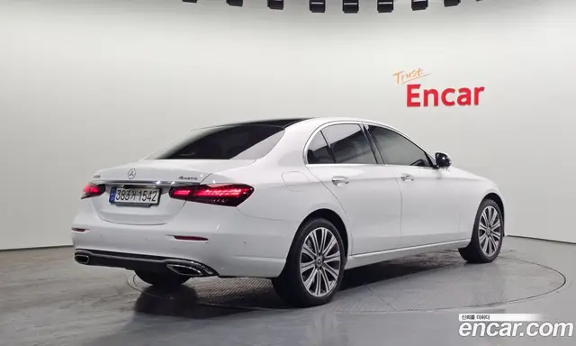 Mercedes-Benz E-Class 2021 3.0 автомат (гидро), миниатюра 2 Mercedes-Benz E-Class 2021 3.0 автомат (гидро), миниатюра 2