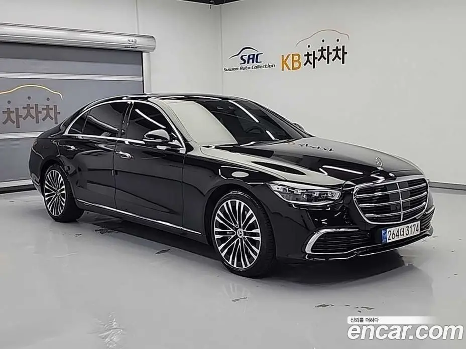 Mercedes-Benz S-Class 2023 3.0 автомат (гидро), фото 4 Mercedes-Benz S-Class 2023 3.0 автомат (гидро), фото 4