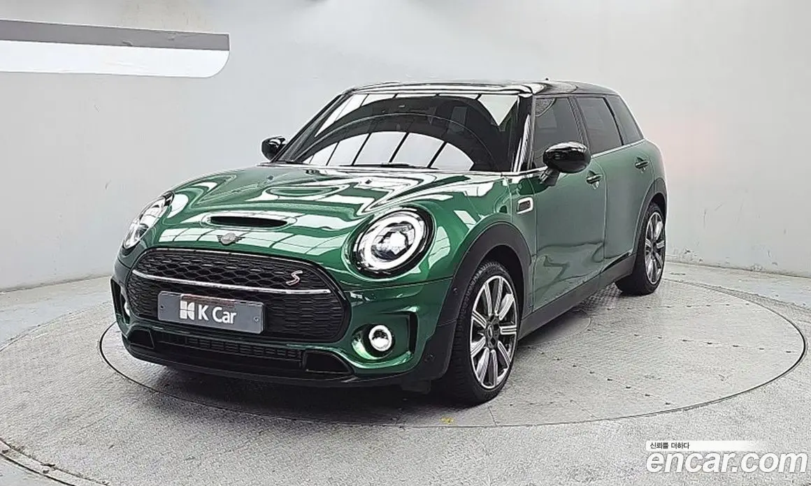 Mini Clubman 2021 2.0 автомат (гидро), фото 1 Mini Clubman 2021 2.0 автомат (гидро), фото 1