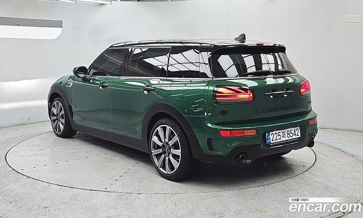 Mini Clubman 2021 2.0 автомат (гидро), фото 2 Mini Clubman 2021 2.0 автомат (гидро), фото 2