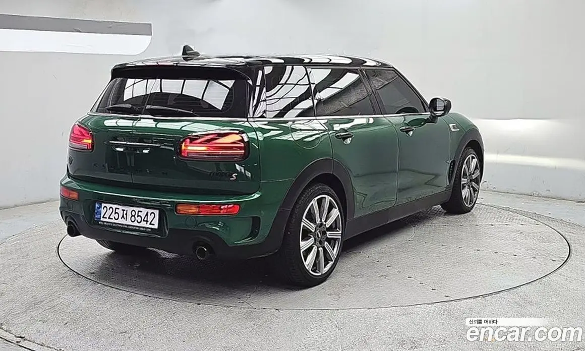 Mini Clubman 2021 2.0 автомат (гидро), фото 3 Mini Clubman 2021 2.0 автомат (гидро), фото 3