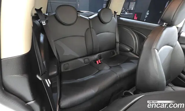 Mini Cooper 2011 1.6 автомат (гидро), миниатюра 12