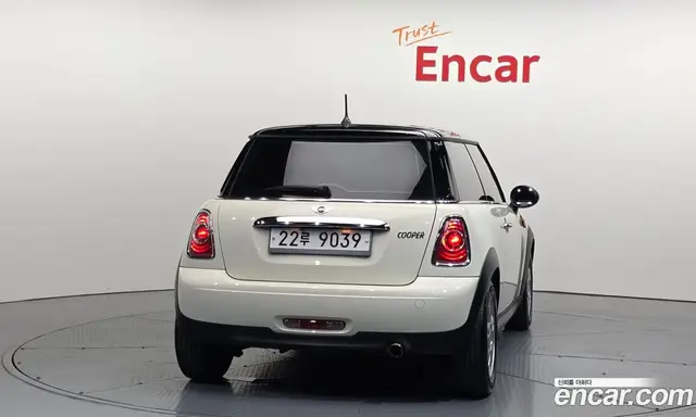 Mini Cooper 2011 1.6 автомат (гидро), миниатюра 4