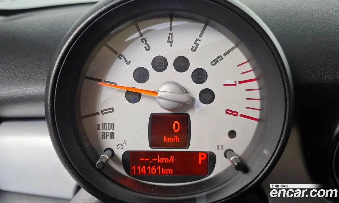 Mini Cooper 2011 1.6 автомат (гидро), фото 8