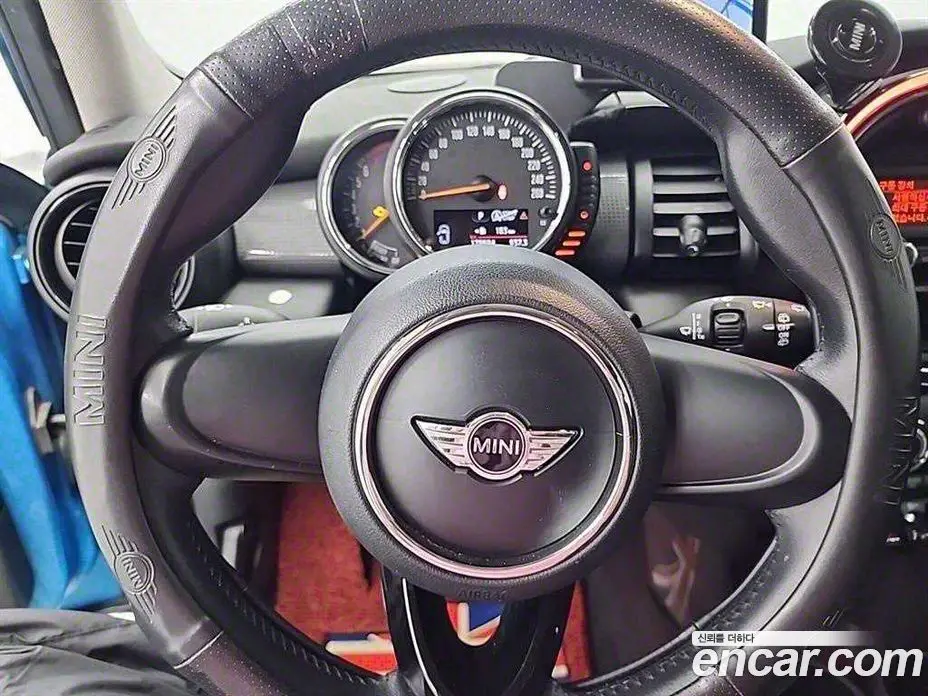 Mini Cooper 2014 1.5 автомат (гидро), фото 9 Mini Cooper 2014 1.5 автомат (гидро), фото 9