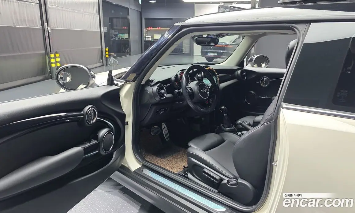 Mini Cooper 2017 1.5 автомат (гидро), фото 10