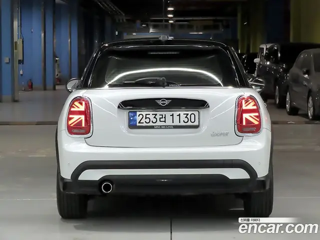 Mini Cooper 2023 1.5 автомат (гидро), миниатюра 3 Mini Cooper 2023 1.5 автомат (гидро), миниатюра 3