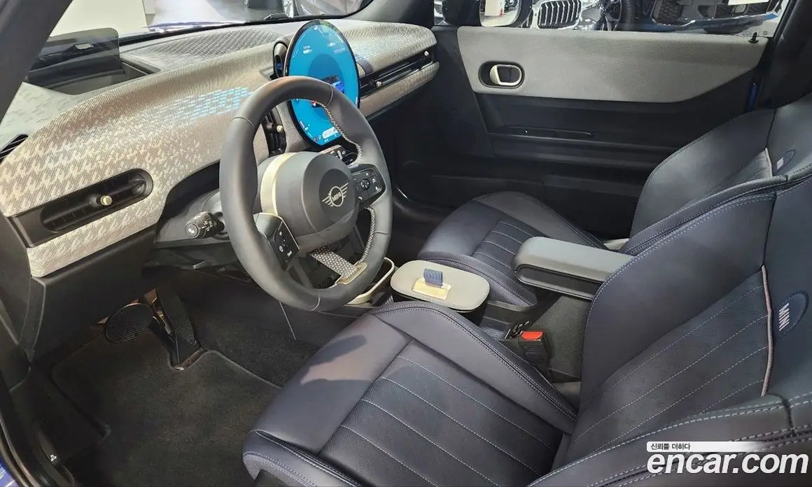 Mini Cooper 2025 2.0 автомат (гидро), фото 10 Mini Cooper 2025 2.0 автомат (гидро), фото 10