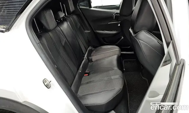 Peugeot 2008 2022 1.5 автомат (гидро), миниатюра 11 Peugeot 2008 2022 1.5 автомат (гидро), миниатюра 11