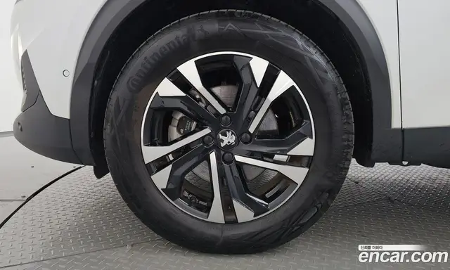 Peugeot 2008 2023 0.1 автомат (гидро), миниатюра 4 Peugeot 2008 2023 0.1 автомат (гидро), миниатюра 4