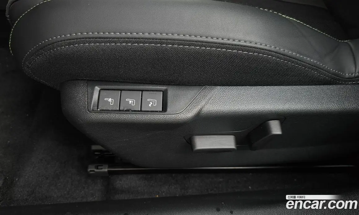 Peugeot 2008 2023 0.1 автомат (гидро), фото 31 Peugeot 2008 2023 0.1 автомат (гидро), фото 31