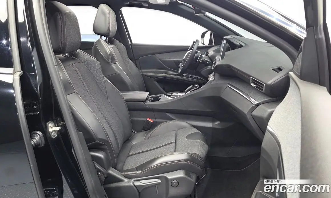 Peugeot 5008 2018 1.6 автомат (гидро), фото 16 Peugeot 5008 2018 1.6 автомат (гидро), фото 16