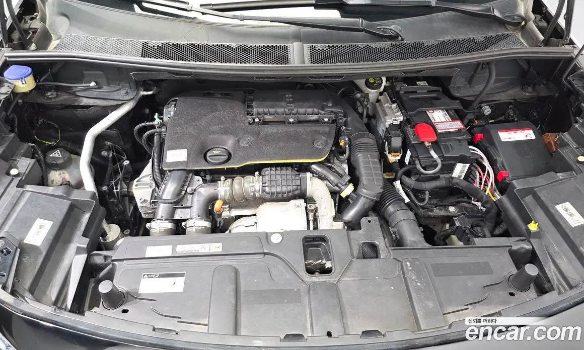 Peugeot 5008 2018 1.6 автомат (гидро), фото 6 Peugeot 5008 2018 1.6 автомат (гидро), фото 6