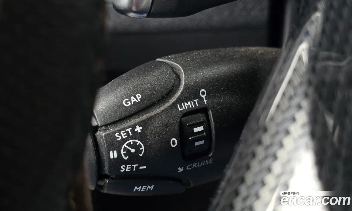 Peugeot 5008 2018 2.0 автомат (гидро), фото 19 Peugeot 5008 2018 2.0 автомат (гидро), фото 19