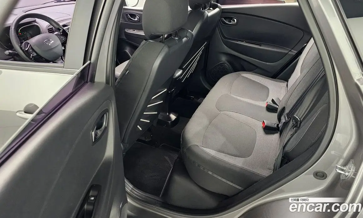 Renault (Samsung) QM3 2016 1.5 автомат (гидро), фото 17 Renault (Samsung) QM3 2016 1.5 автомат (гидро), фото 17