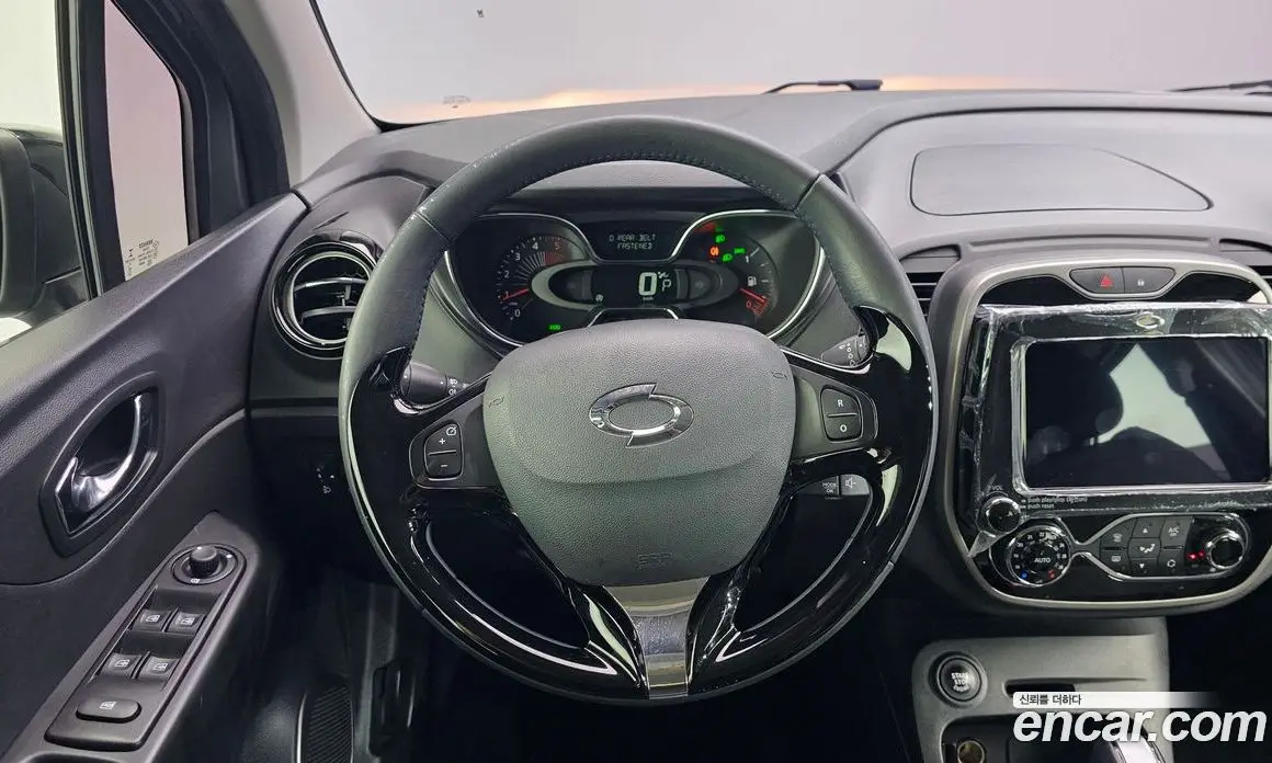Renault (Samsung) QM3 2016 1.5 автомат (гидро), фото 20 Renault (Samsung) QM3 2016 1.5 автомат (гидро), фото 20