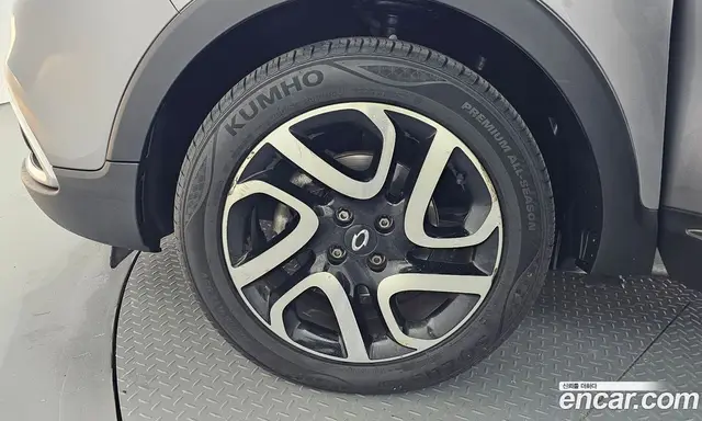 Renault (Samsung) QM3 2016 1.5 автомат (гидро), миниатюра 5 Renault (Samsung) QM3 2016 1.5 автомат (гидро), миниатюра 5