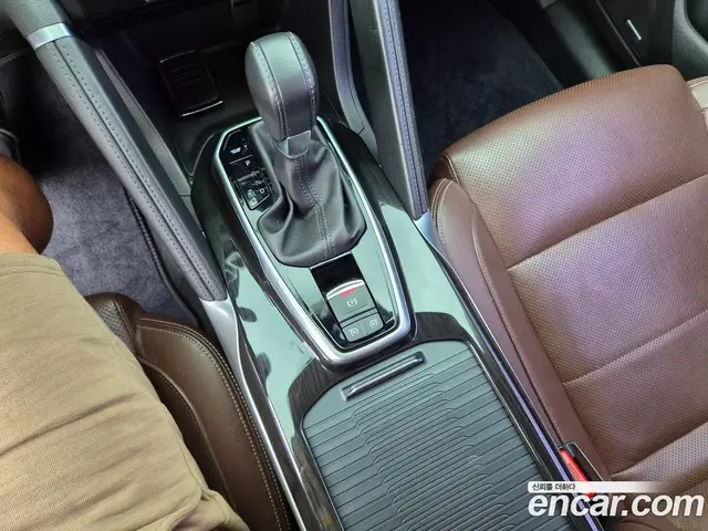 Renault (Samsung) QM6 2017 2.0 автомат (гидро), миниатюра 11 Renault (Samsung) QM6 2017 2.0 автомат (гидро), миниатюра 11