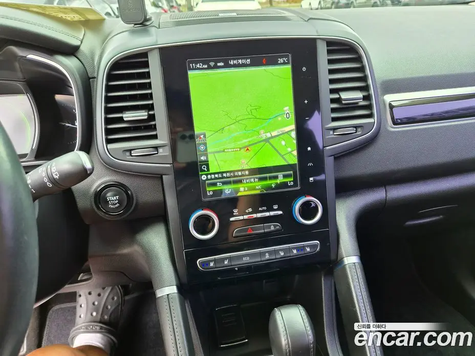 Renault (Samsung) QM6 2017 2.0 автомат (гидро), фото 10 Renault (Samsung) QM6 2017 2.0 автомат (гидро), фото 10