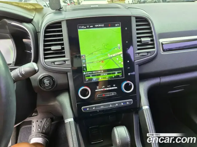 Renault (Samsung) QM6 2017 2.0 автомат (гидро), миниатюра 10 Renault (Samsung) QM6 2017 2.0 автомат (гидро), миниатюра 10