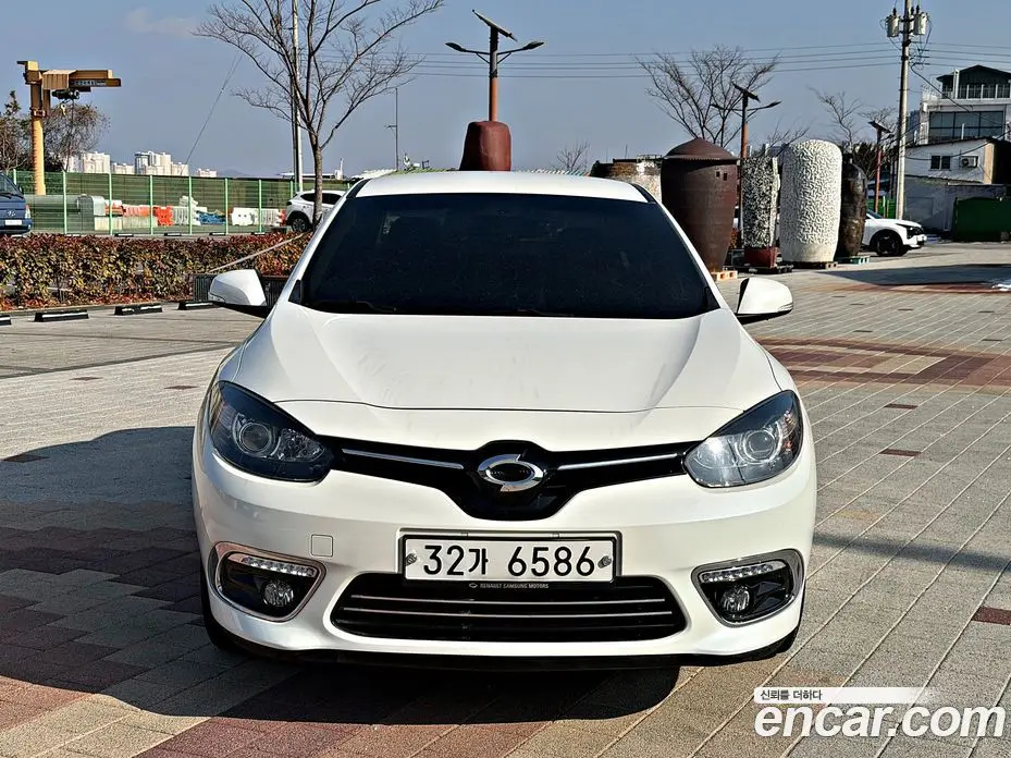Renault (Samsung) SM3 2016 1.6 автомат (гидро), фото 1 Renault (Samsung) SM3 2016 1.6 автомат (гидро), фото 1