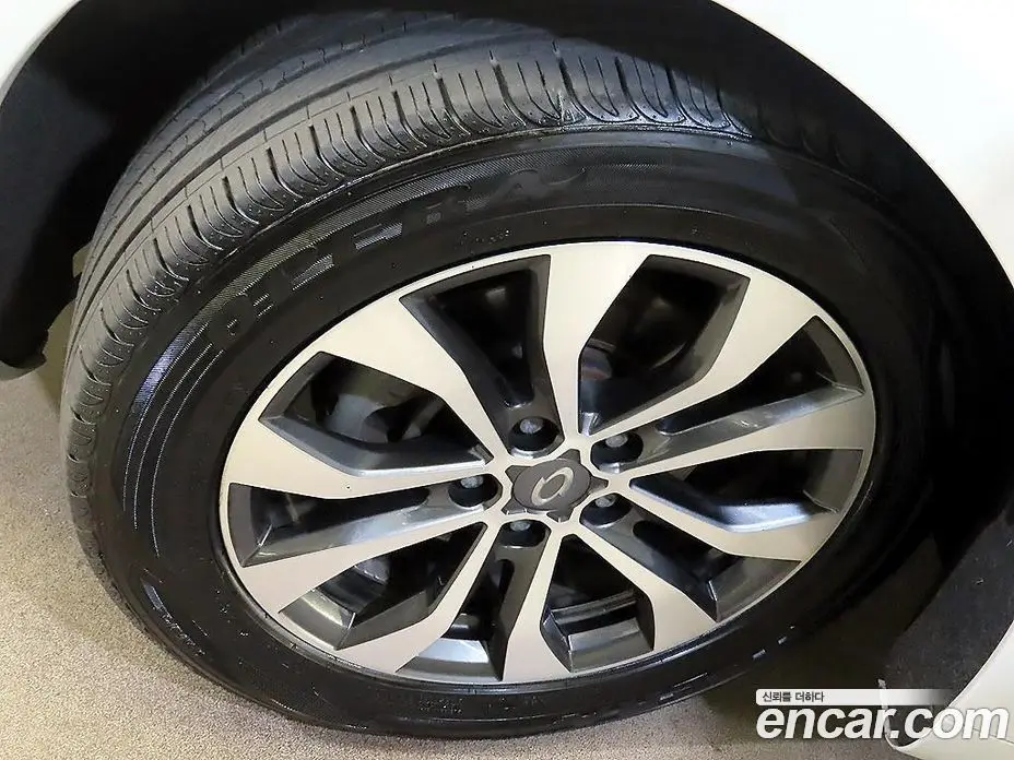 Renault (Samsung) SM6 2022 2.0 автомат (гидро), фото 20 Renault (Samsung) SM6 2022 2.0 автомат (гидро), фото 20