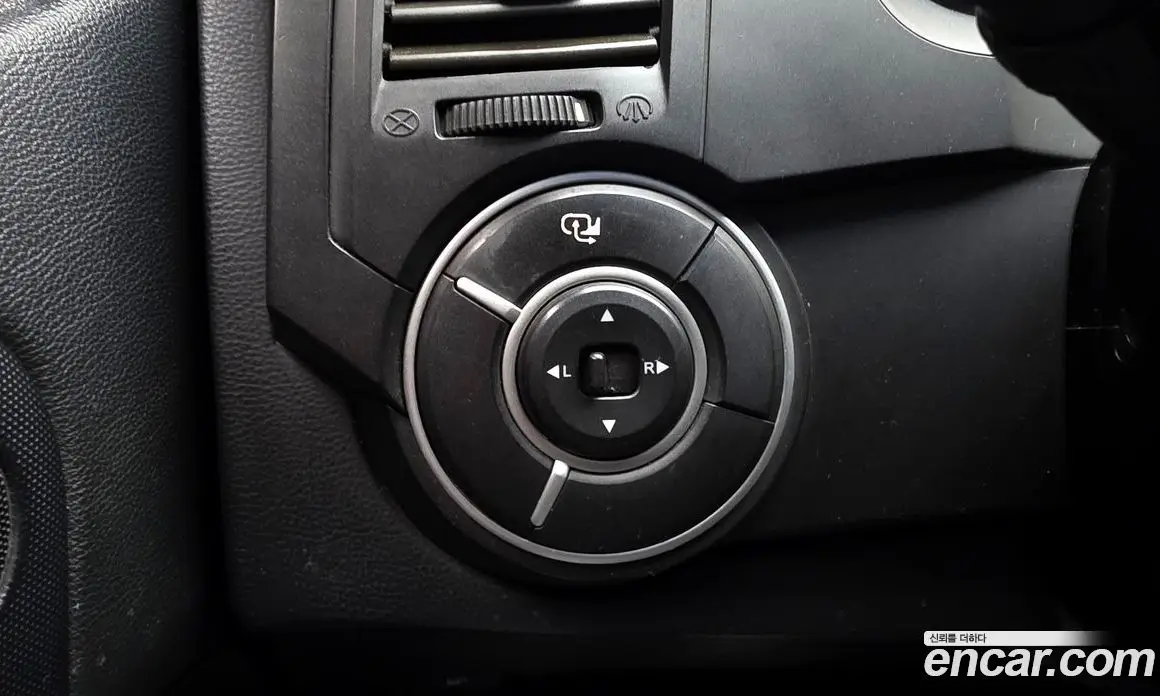 SsangYong Korando 2013 2.0 автомат (гидро), фото 19