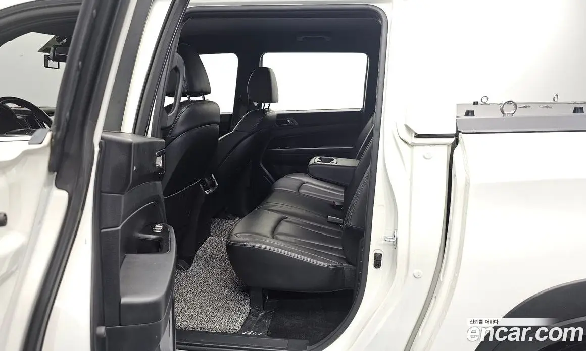 SsangYong Rexton 2022 2.2 автомат (гидро), фото 12