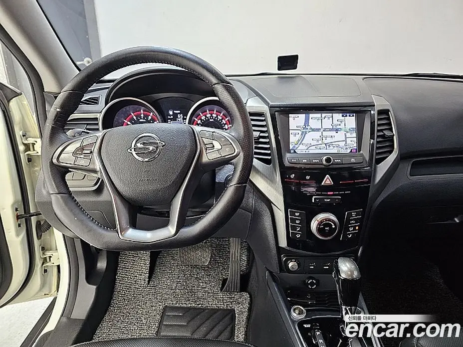 SsangYong TIBOLI 2017 1.6 автомат (гидро), фото 16