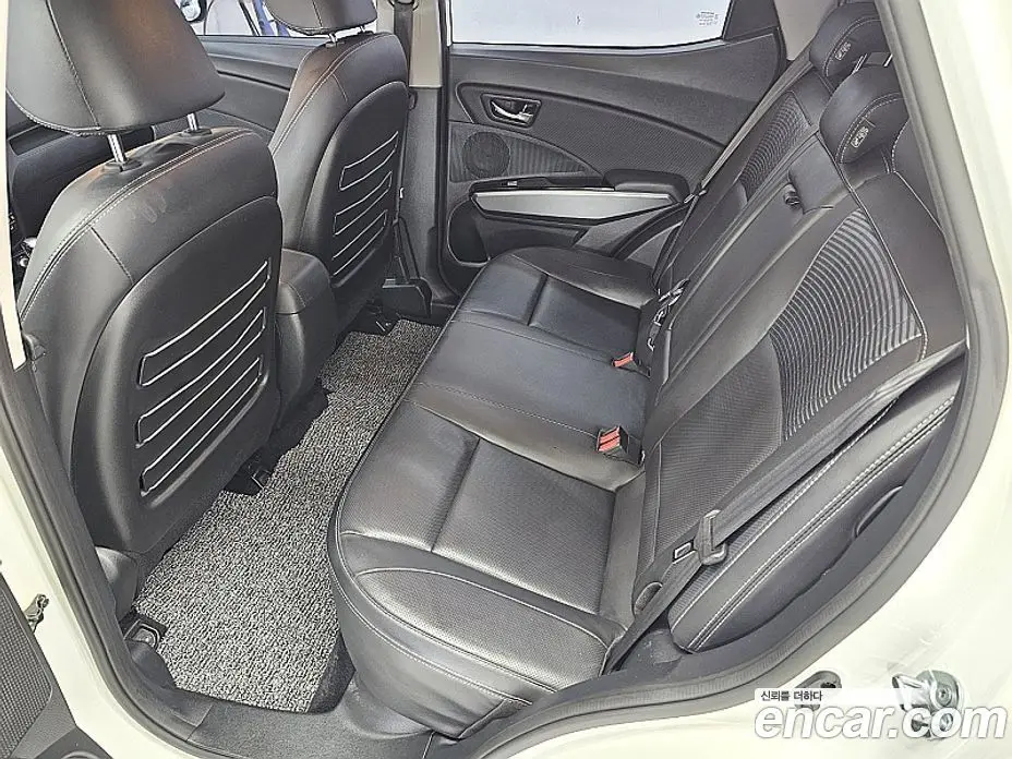 SsangYong TIBOLI 2017 1.6 автомат (гидро), фото 18