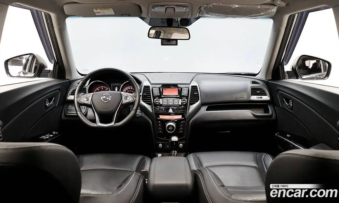 SsangYong TIBOLI 2018 1.6 автомат (гидро), фото 7 SsangYong TIBOLI 2018 1.6 автомат (гидро), фото 7