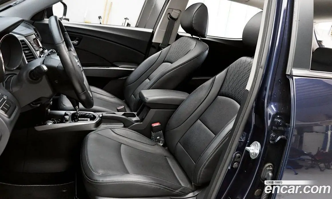 SsangYong TIBOLI 2018 1.6 автомат (гидро), фото 10 SsangYong TIBOLI 2018 1.6 автомат (гидро), фото 10