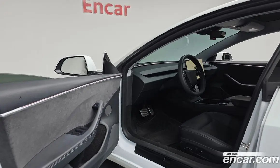 Tesla Model 3 2024 0.2 автомат (гидро), фото 12 Tesla Model 3 2024 0.2 автомат (гидро), фото 12