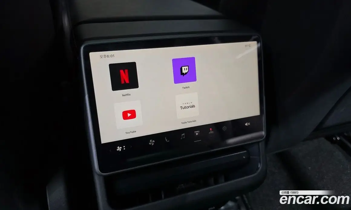Tesla Model 3 2024 0.2 автомат (гидро), фото 27 Tesla Model 3 2024 0.2 автомат (гидро), фото 27