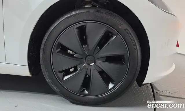 Tesla Model 3 2024 0.2 автомат (гидро), миниатюра 6 Tesla Model 3 2024 0.2 автомат (гидро), миниатюра 6