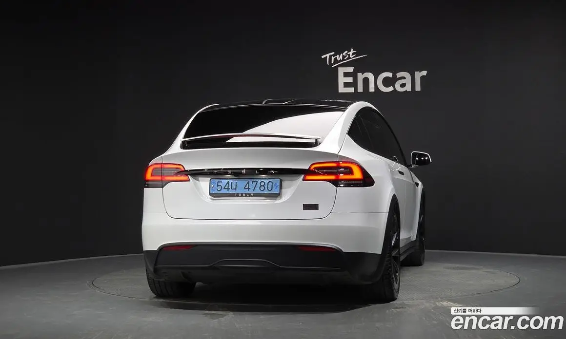 Tesla Model X 2023 0.3 автомат (гидро), фото 4 Tesla Model X 2023 0.3 автомат (гидро), фото 4