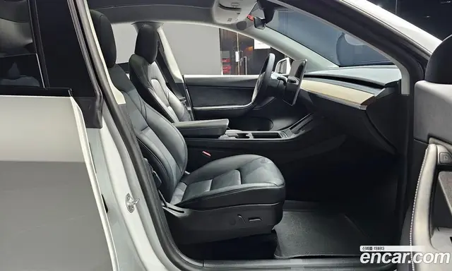Tesla Model Y 2022 0.2 автомат (гидро), миниатюра 10 Tesla Model Y 2022 0.2 автомат (гидро), миниатюра 10