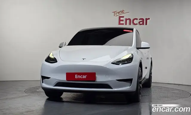 Tesla Model Y 2024 0.2 автомат (гидро), миниатюра 2 Tesla Model Y 2024 0.2 автомат (гидро), миниатюра 2