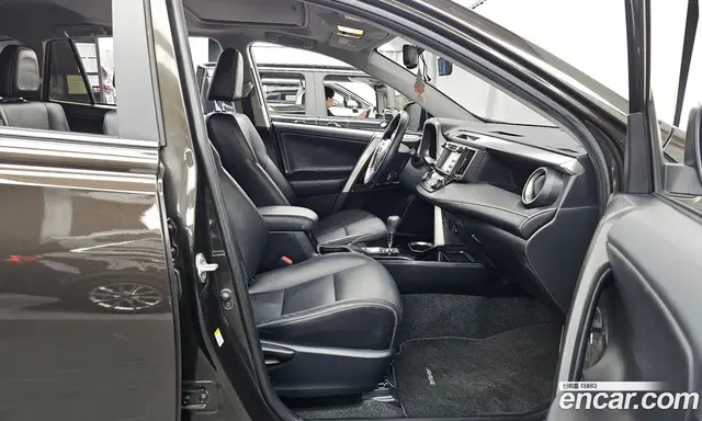 Toyota RAV4 2016 2.5 автомат (гидро), миниатюра 11 Toyota RAV4 2016 2.5 автомат (гидро), миниатюра 11