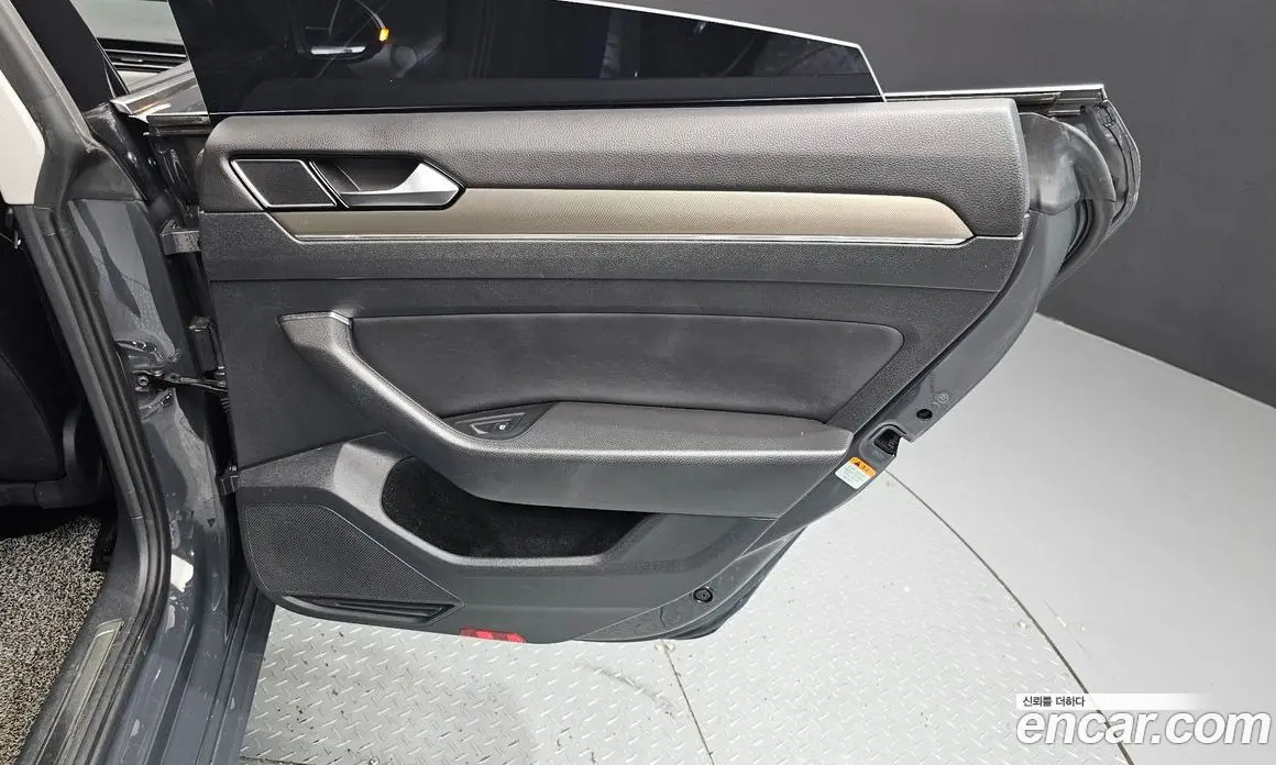Volkswagen Arteon 2019 2.0 автомат (гидро), фото 15 Volkswagen Arteon 2019 2.0 автомат (гидро), фото 15