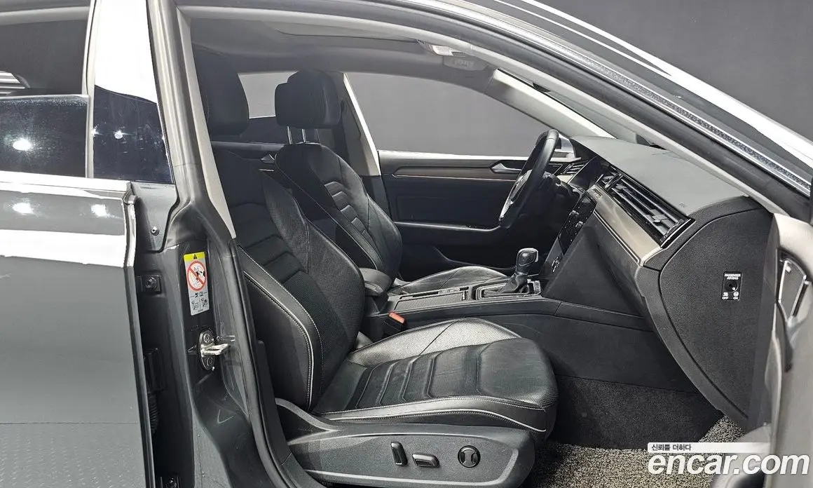 Volkswagen Arteon 2019 2.0 автомат (гидро), фото 16 Volkswagen Arteon 2019 2.0 автомат (гидро), фото 16