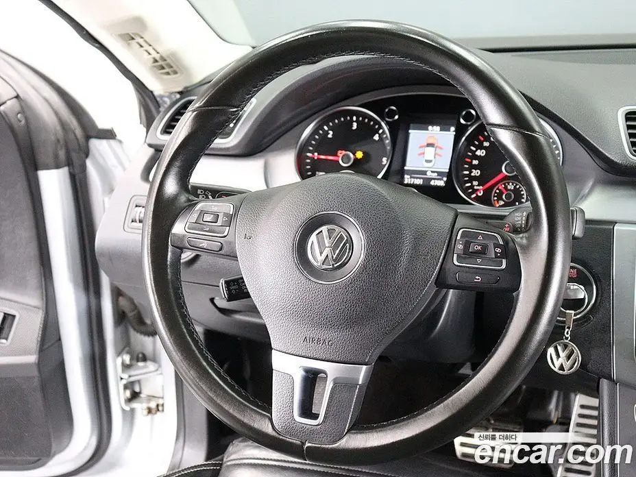 Volkswagen CC 2013 2.0 автомат (гидро), фото 15 Volkswagen CC 2013 2.0 автомат (гидро), фото 15