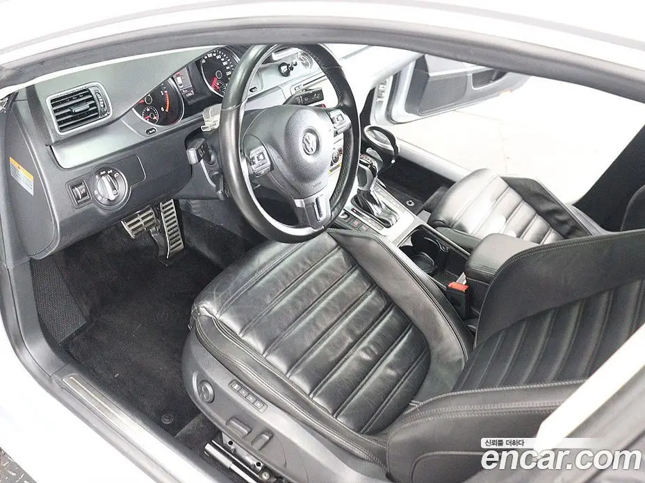 Volkswagen CC 2013 2.0 автомат (гидро), фото 17 Volkswagen CC 2013 2.0 автомат (гидро), фото 17