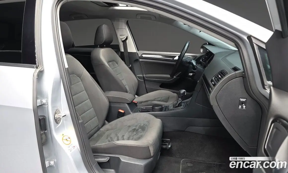 Volkswagen Golf 2016 2.0 автомат (гидро), фото 11 Volkswagen Golf 2016 2.0 автомат (гидро), фото 11