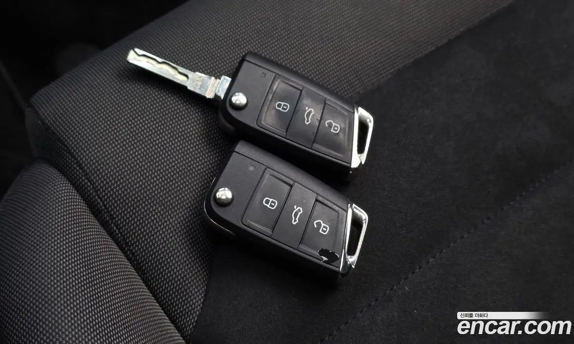 Volkswagen Golf 2016 2.0 автомат (гидро), фото 18 Volkswagen Golf 2016 2.0 автомат (гидро), фото 18