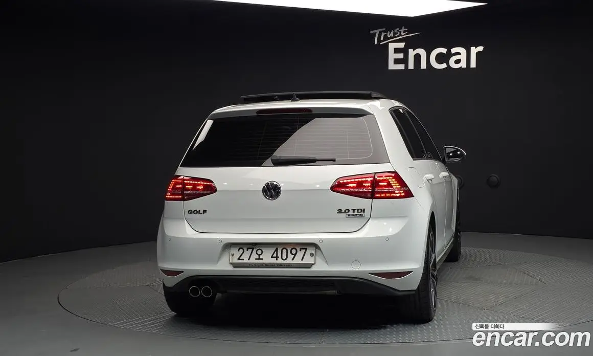 Volkswagen Golf 2016 2.0 автомат (гидро), фото 4 Volkswagen Golf 2016 2.0 автомат (гидро), фото 4