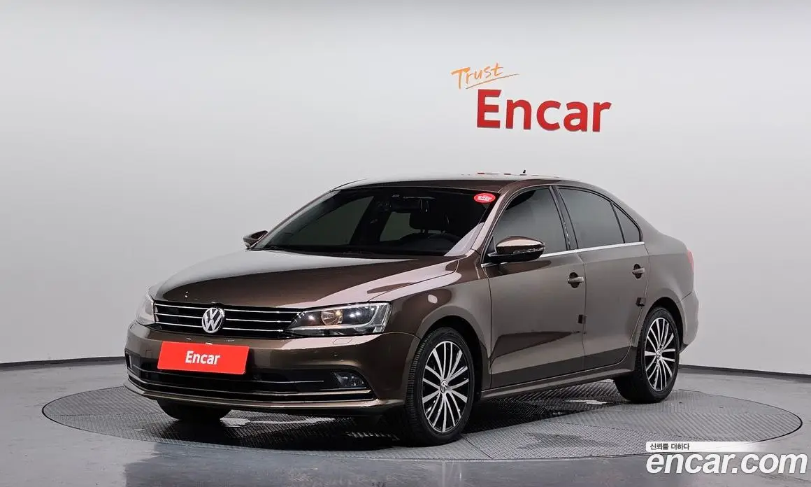 Volkswagen Jetta 2015 2.0 автомат (гидро), фото 1 Volkswagen Jetta 2015 2.0 автомат (гидро), фото 1