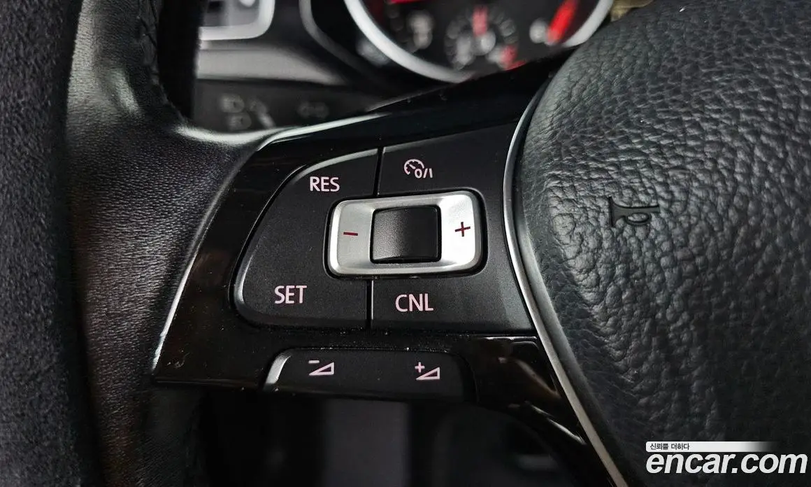 Volkswagen Jetta 2015 2.0 автомат (гидро), фото 16 Volkswagen Jetta 2015 2.0 автомат (гидро), фото 16
