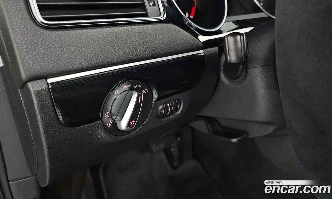Volkswagen Jetta 2015 2.0 автомат (гидро), фото 17 Volkswagen Jetta 2015 2.0 автомат (гидро), фото 17