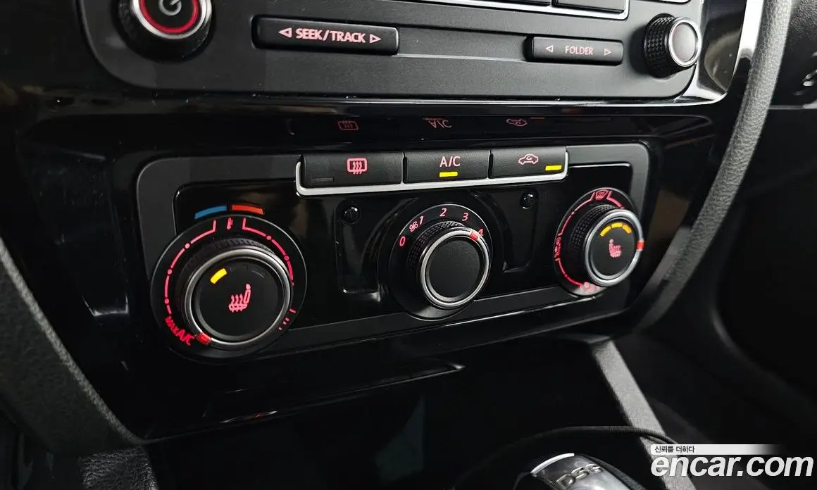 Volkswagen Jetta 2015 2.0 автомат (гидро), фото 18 Volkswagen Jetta 2015 2.0 автомат (гидро), фото 18